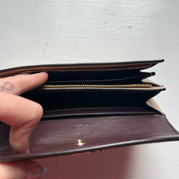 Coach alligator skin wallet - Picture 4 of 5